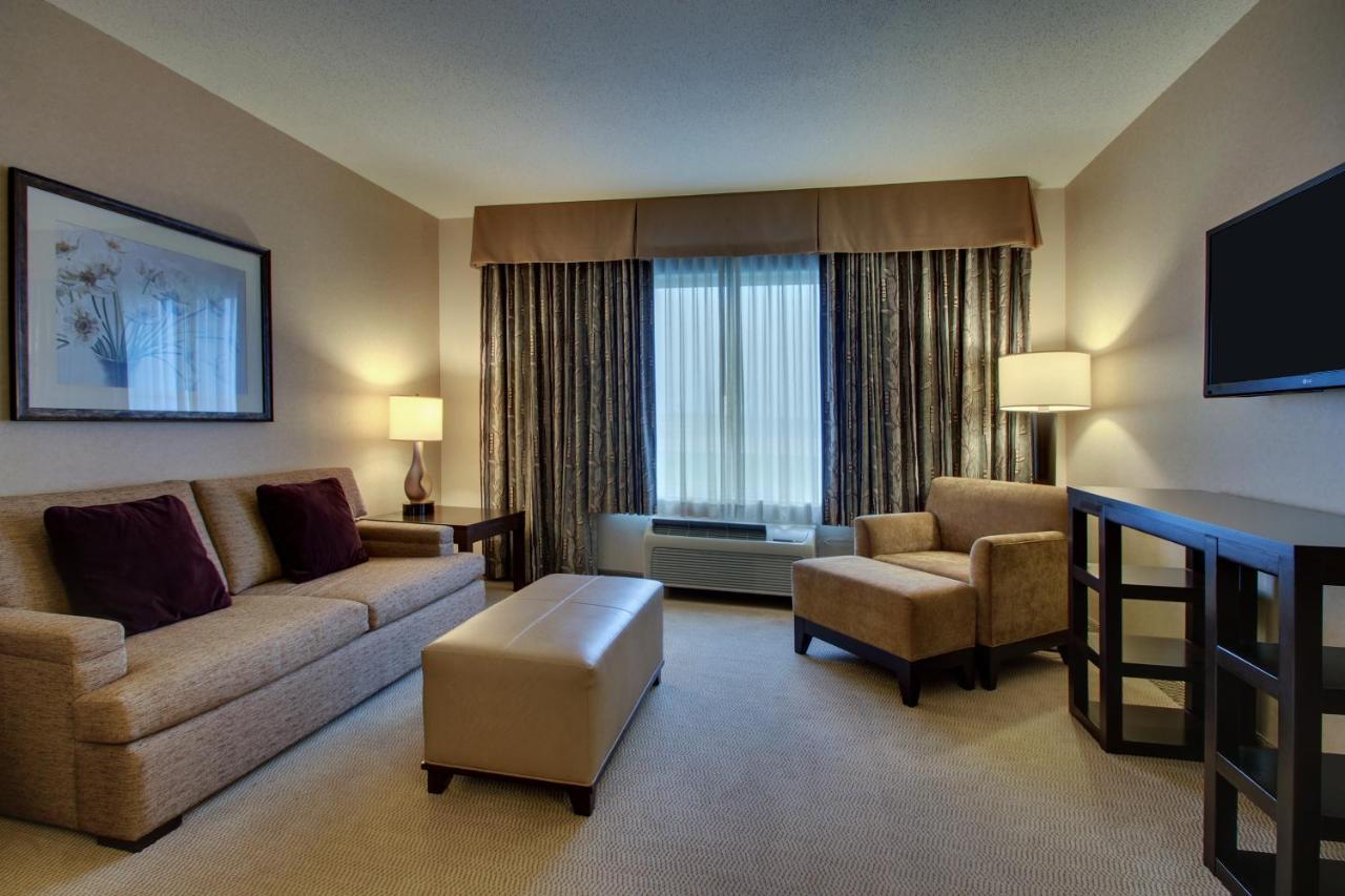 The Inn At Charles Town / Hollywood Casino Экстерьер фото