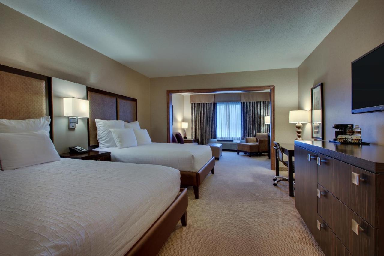 The Inn At Charles Town / Hollywood Casino Экстерьер фото